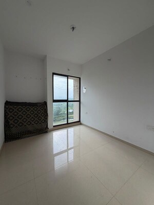 Room in 2 BHK Apartment at Lodha Palava Downtown, Dombivli East – for Rent