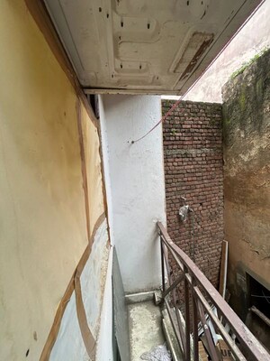 Balcony in 1 BHK Builder Floor at Freedom Fighters Enclave – for Rent