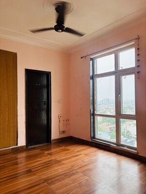 3 BHK Builder Floor For Rent in Sector 21