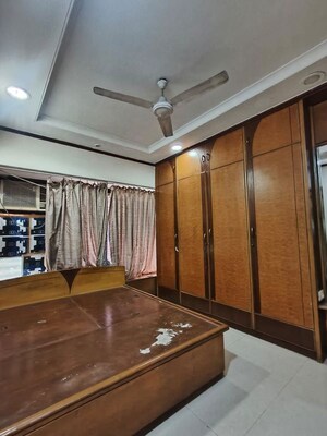 Bedroom in 3 BHK Apartment at Upvan Tower, Malad East – for Rent