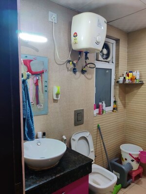 Team Area in 3 BHK Apartment at Ace Golfshire, Sector 150 – for Rent