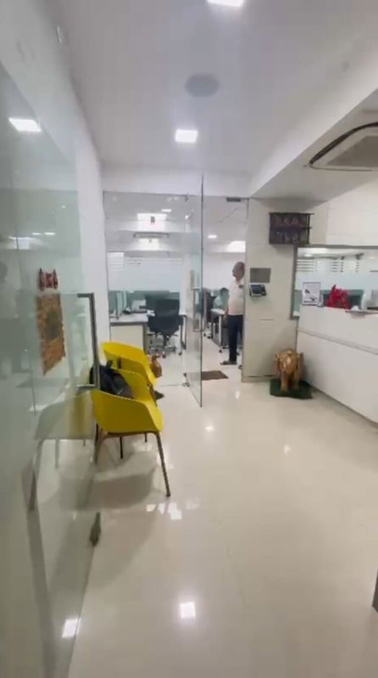 Team Area, odyssey-it-park Commercial Office Space 3300 Sq.Ft. In Thane West Thane 10673342