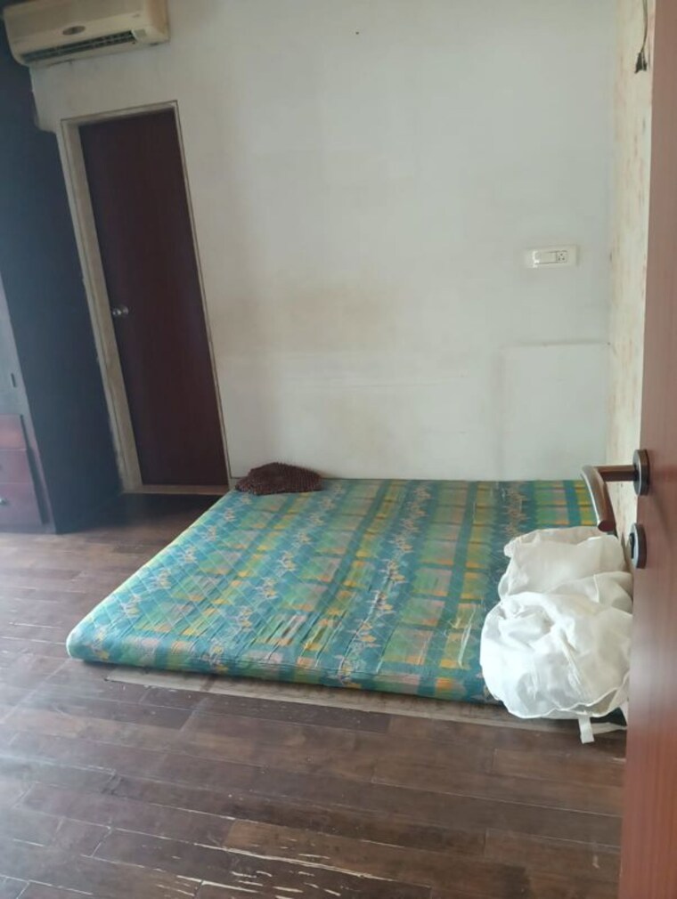 Bedroom, shiv-shakti-complex 3 Bedroom 1100 Sq.Ft. Apartment In Andheri West Mumbai 10673351