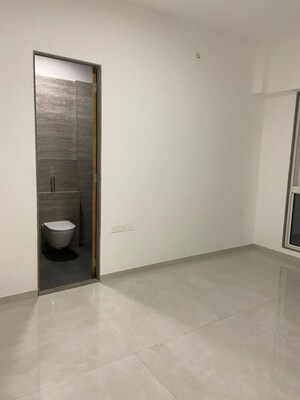 Room in 3 BHK Apartment at Neelam Senroofs, Nahur East – for Sale