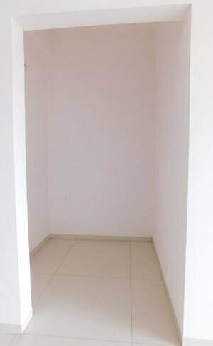 Room in 2 BHK Apartment at Rajapushpa Imperia, Tellapur – for Sale