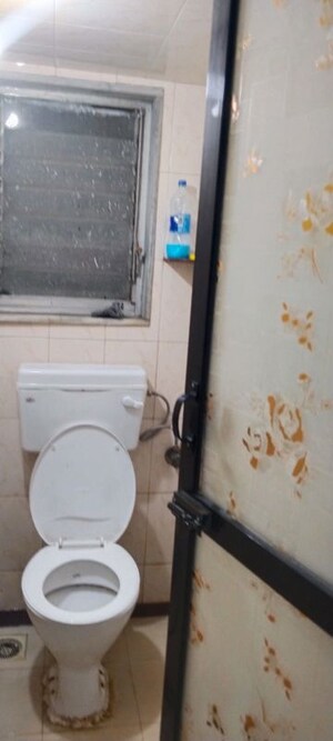Bathroom in 2 BHK Apartment at Sion West – for Rent