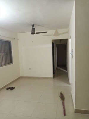 Room in 1 BHK Apartment at Amanora Future Towers, Hadapsar – for Sale
