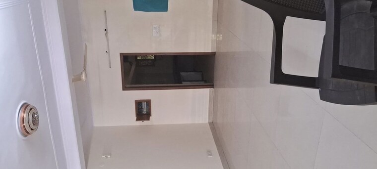 Kitchen, sarita vihar 3 Bedroom 2500 Sq.Ft. Apartment In Sarita Vihar Delhi 10673464