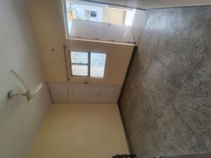 Room in 2.5 BHK Builder Floor at Sheikh Sarai – for Rent