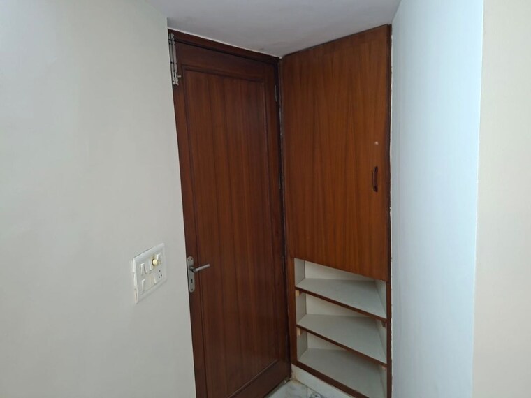 Room, uday park 3 Bedroom 1890 Sq.Ft. Builder Floor In Uday Park Delhi 10673531