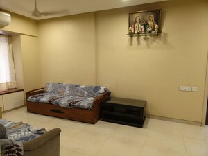 Bedroom in 2 BHK Apartment at Vasant View, Malad West – for Rent