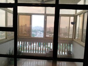 Kitchen in 3 BHK Builder Floor at Sector 22 – for Rent