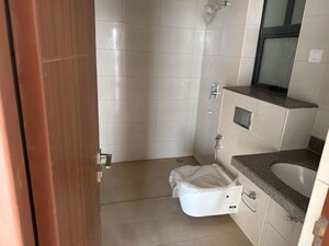 Bathroom in 3 BHK Builder Floor at Sector 21 – for Rent