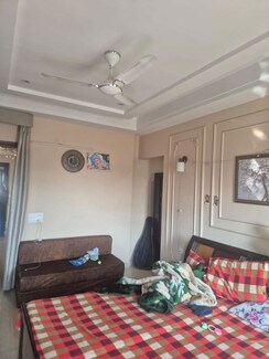 3 BHK +Builder Floor For Rent in Sector 23