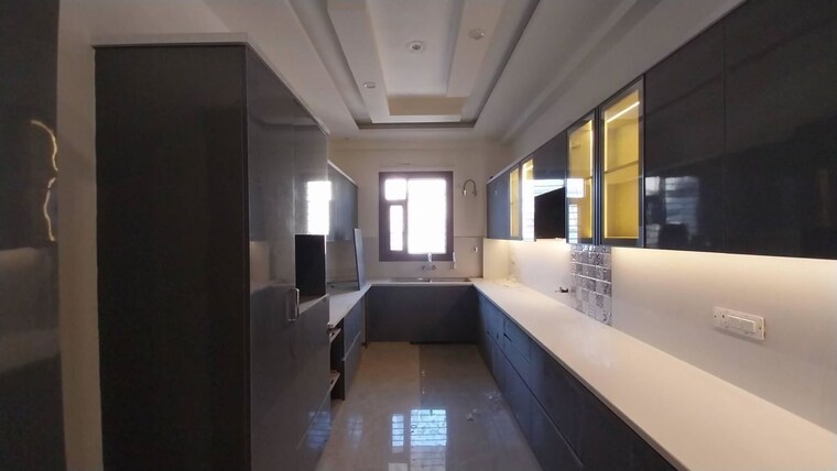 Kitchen, sector 23 3 Bedroom 1550 Sq.Ft. Builder Floor In Sector 23 Gurgaon 10673563
