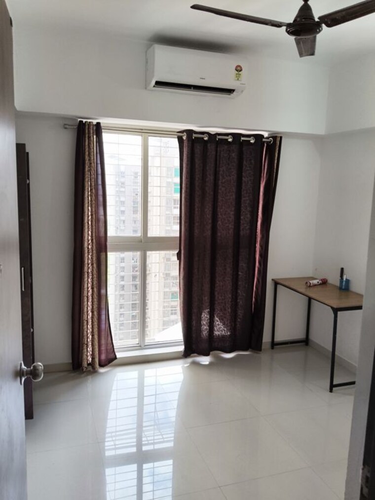 Room, lodha-amara 2 Bedroom 672 Sq.Ft. Apartment In Kolshet Road Thane 10673583