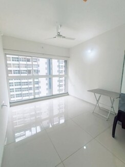 2 BHK +Apartment For Rent in Paranjape Trident Towers