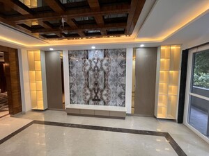 Living Room in 4 BHK Builder Floor at Sector 23 – for Rent