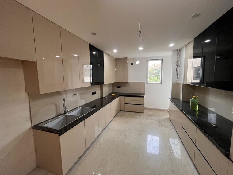 Kitchen, sector 23 4 Bedroom 2500 Sq.Ft. Builder Floor In Sector 23 Gurgaon 10673590