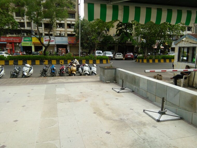 Balcony, cbd belapur Commercial Shop 750 Sq.Ft. In Cbd Belapur Navi Mumbai 10673542