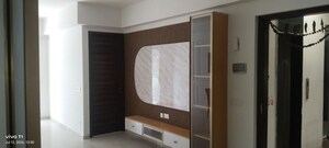 Bathroom in 3.5 BHK Builder Floor at Smart World Orchard, Sector 61 – for Rent