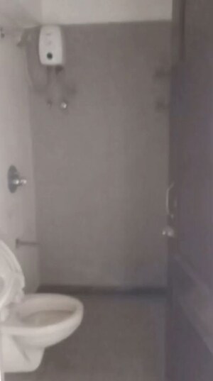 Room in 2 BHK Apartment at Chembur – for Sale