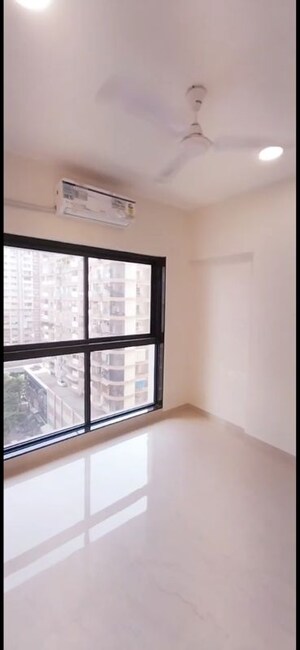 Room in 3 BHK Apartment at Our Home CHS, Andheri West – for Rent