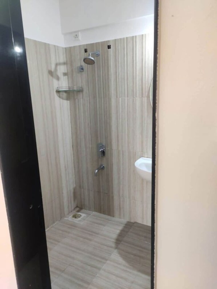 Bathroom, atlanta-society 2 Bedroom 825 Sq.Ft. Apartment In Wakad Pune 10673634
