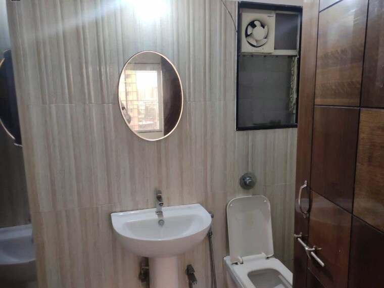 Bathroom, atlanta-society 2 Bedroom 825 Sq.Ft. Apartment In Wakad Pune 10673634