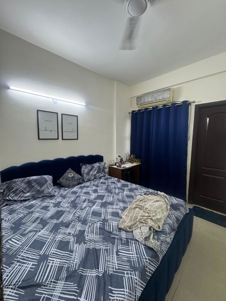 Bedroom, sunworld-vanalika 2 Bedroom 1250 Sq.Ft. Apartment In Sector 107 Noida 10673660