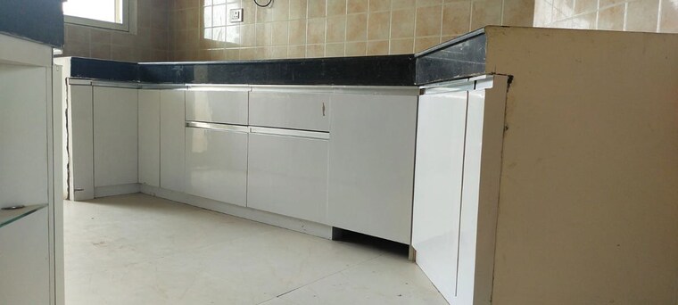 Kitchen, awho-shanti-vihar 3 Bedroom 1750 Sq.Ft. Apartment In Sector 95 Gurgaon 10673674