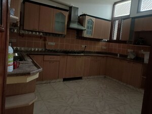 Kitchen in 5 BHK Villa at Sector 50 – for Rent