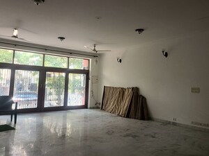 5 BHK Villa For Rent in Sector 50