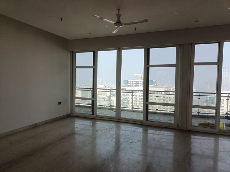 Room, mahagun-mezzaria 4 Bedroom 4425 Sq.Ft. Apartment In Sector 78 Noida 10673695
