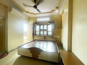 Bedroom in 3 BHK Apartment at Maninagar – for Sale