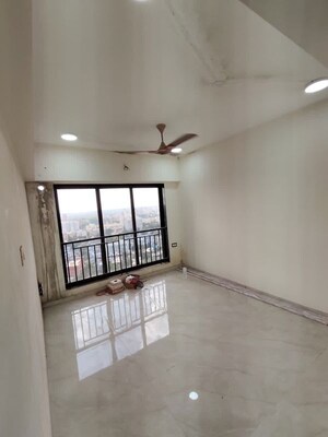 Room in 3 BHK Apartment at DGS Sheetal Regalia, Borivali East – for Rent