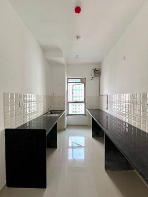 3.5 BHK Apartment For Rent in Kalpataru Immensa, Kolshet Road