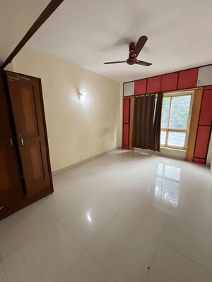 Room in 2 BHK Apartment at Pethkar Samrajya, Kothrud – for Rent