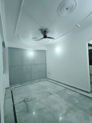 Living Room in 1 BHK Builder Floor at Vaishali Sector 3a – for Sale