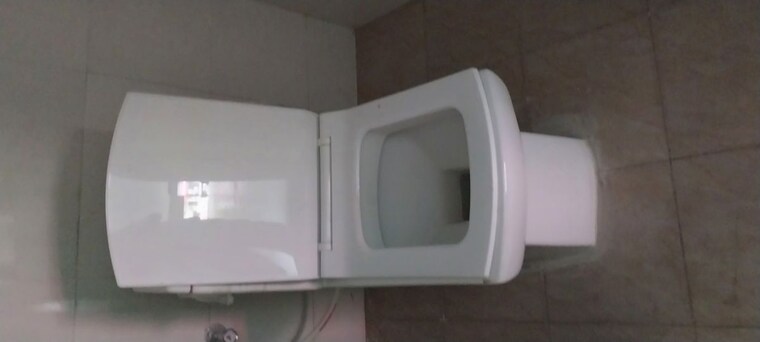 Bathroom, basavanagudi Commercial Office Space 5000 Sq.Ft. In Basavanagudi Bangalore 10657640