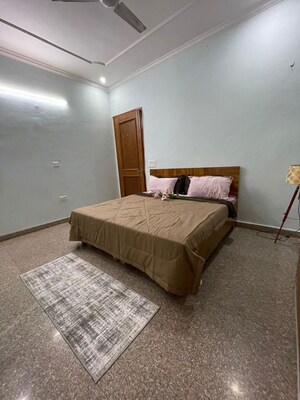 Bedroom in 2 BHK Apartment at Gaur City 7th Avenue, Sector 4 Greater Noida – for Rent