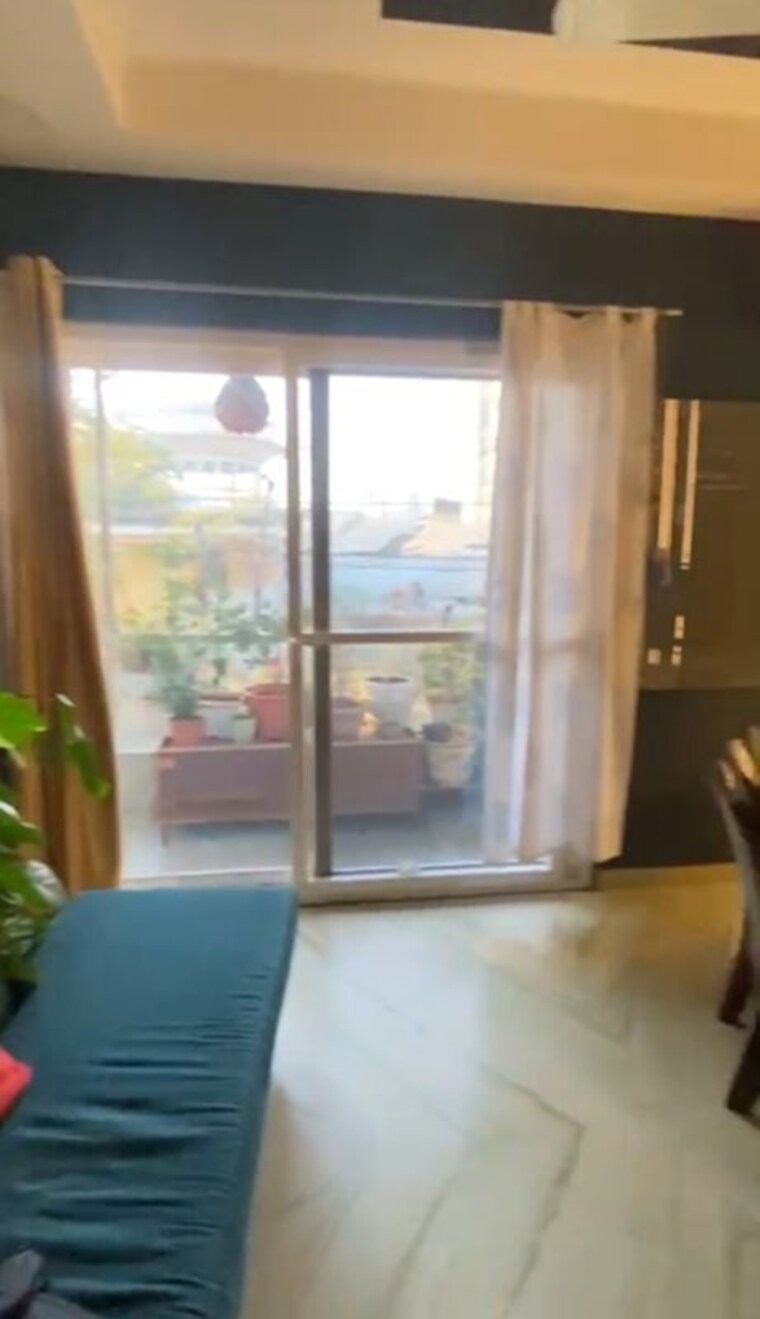 Room, vaishali sector 3a 3 Bedroom 1680 Sq.Ft. Builder Floor In Vaishali Sector 3a Ghaziabad 10673793