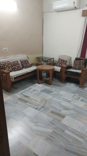 2 BHK Independent House For Rent in Sector 46