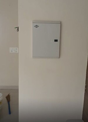 Room in 3 BHK Apartment at Skylar Homes, Patiala Road – for Rent