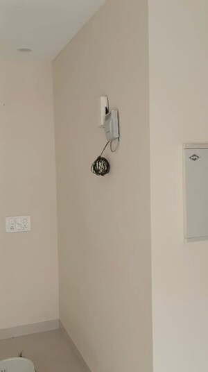 Furnished Amenities in 3 BHK Apartment at Skylar Homes, Patiala Road – for Rent