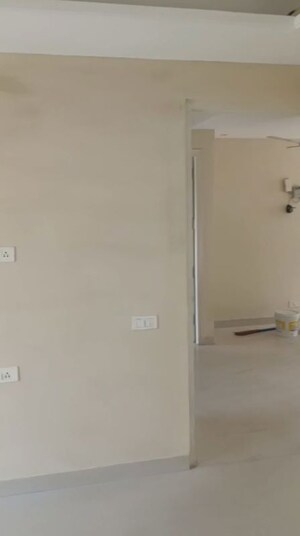 Room in 3 BHK Apartment at Skylar Homes, Patiala Road – for Rent