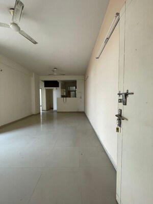 Room in 2 BHK Apartment at Dhakoli – for Rent