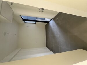 Room in 2.5 BHK Apartment at One OAK Natura, Sushant Golf City – for Sale