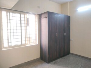 Room in 1 BHK Builder Floor at Hsr Layout Sector 2 – for Rent