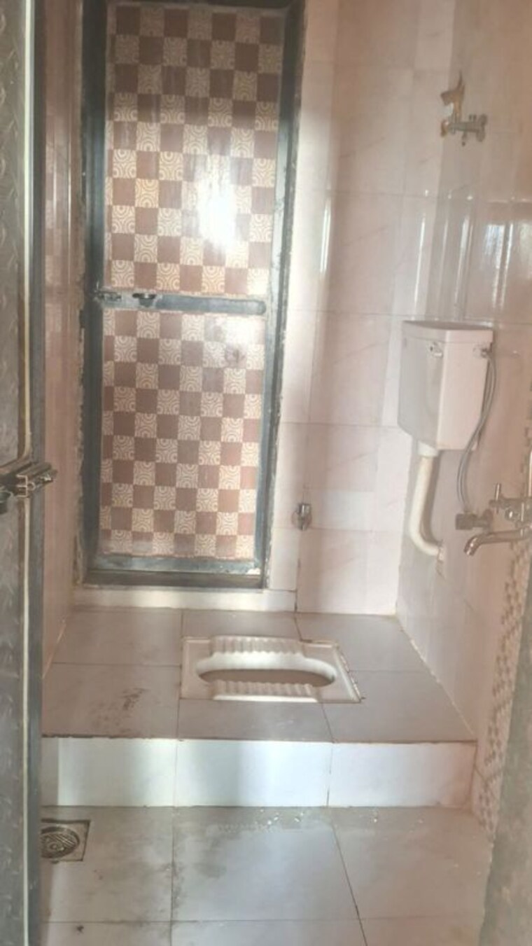 Bathroom, sangam-raj-heritage 2 Bedroom 1000 Sq.Ft. Apartment In Ulwe Navi Mumbai 10673855